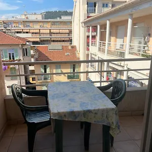 Magnifique 2 Pieces Centre Nice